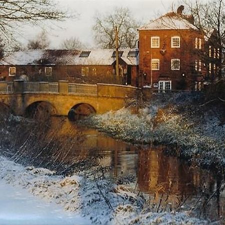 Wensum Lodge Hotel Fakenham Buitenkant foto
